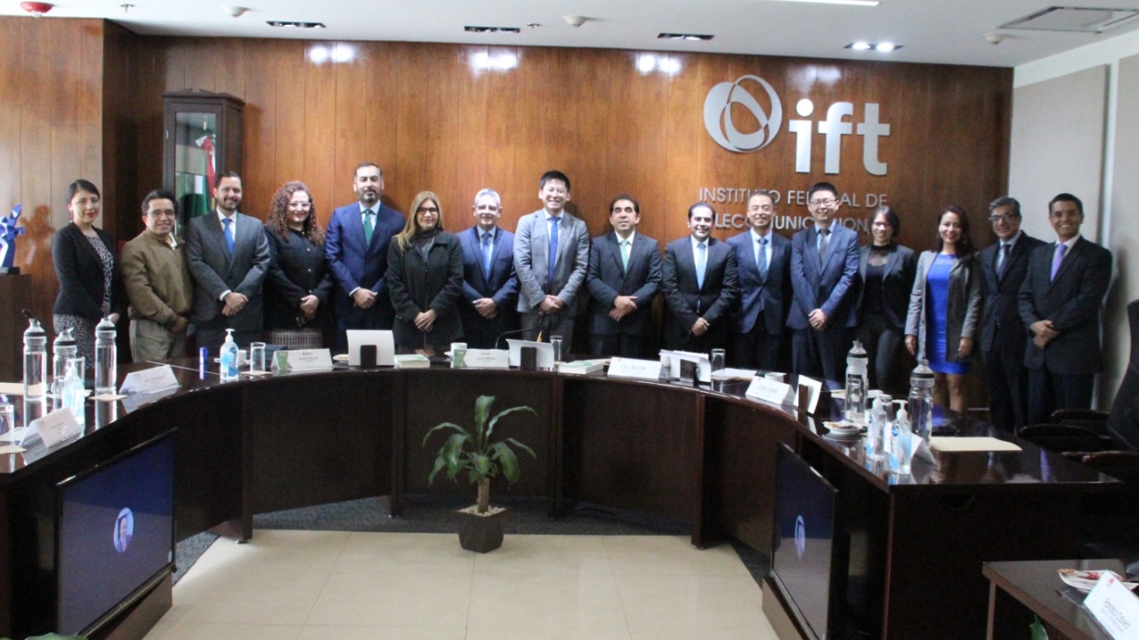 Huawei firma convenio con IFT
