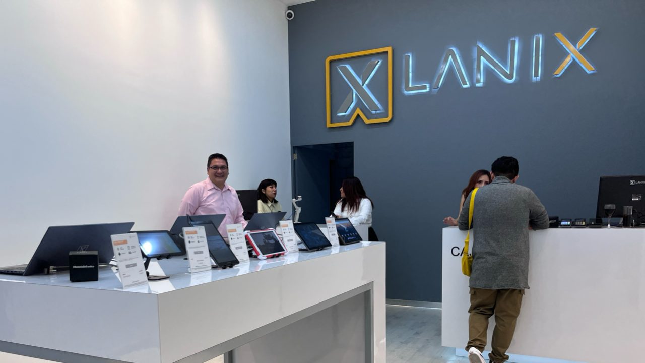 Lanix abre su primera tienda física en CDMX