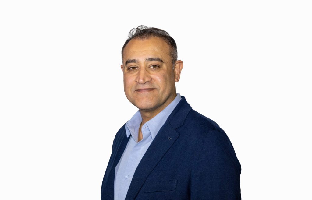 Omar Javaid, vicepresidente senior y Chief Product Officer (CPO), Avaya