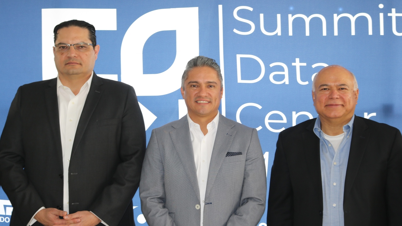Summit Data Center México