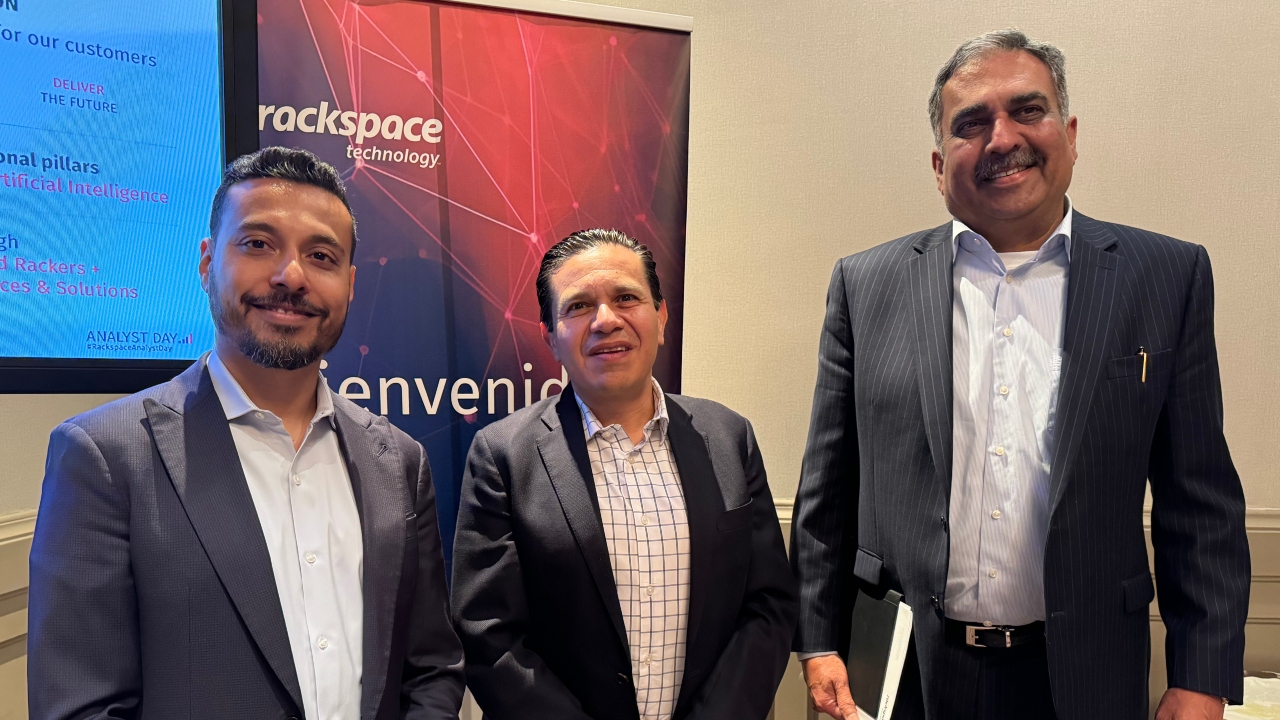 Inteligencia artficial multicloud Rackspace