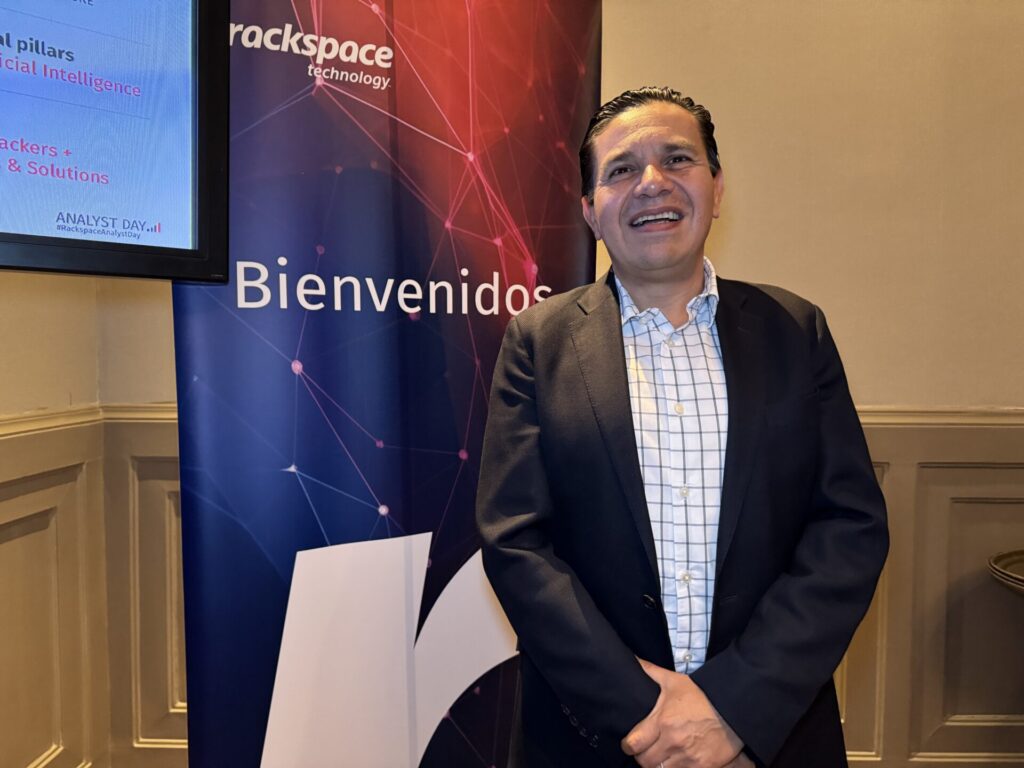 Inteligencia artficial multicloud Rackspace