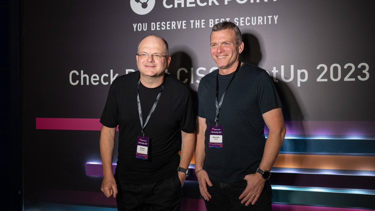 Nadav Zafrir, nuevo CEO de Check Point (Der.) y Gil Shwed, nuevo presidente ejecutivo (Izq.)