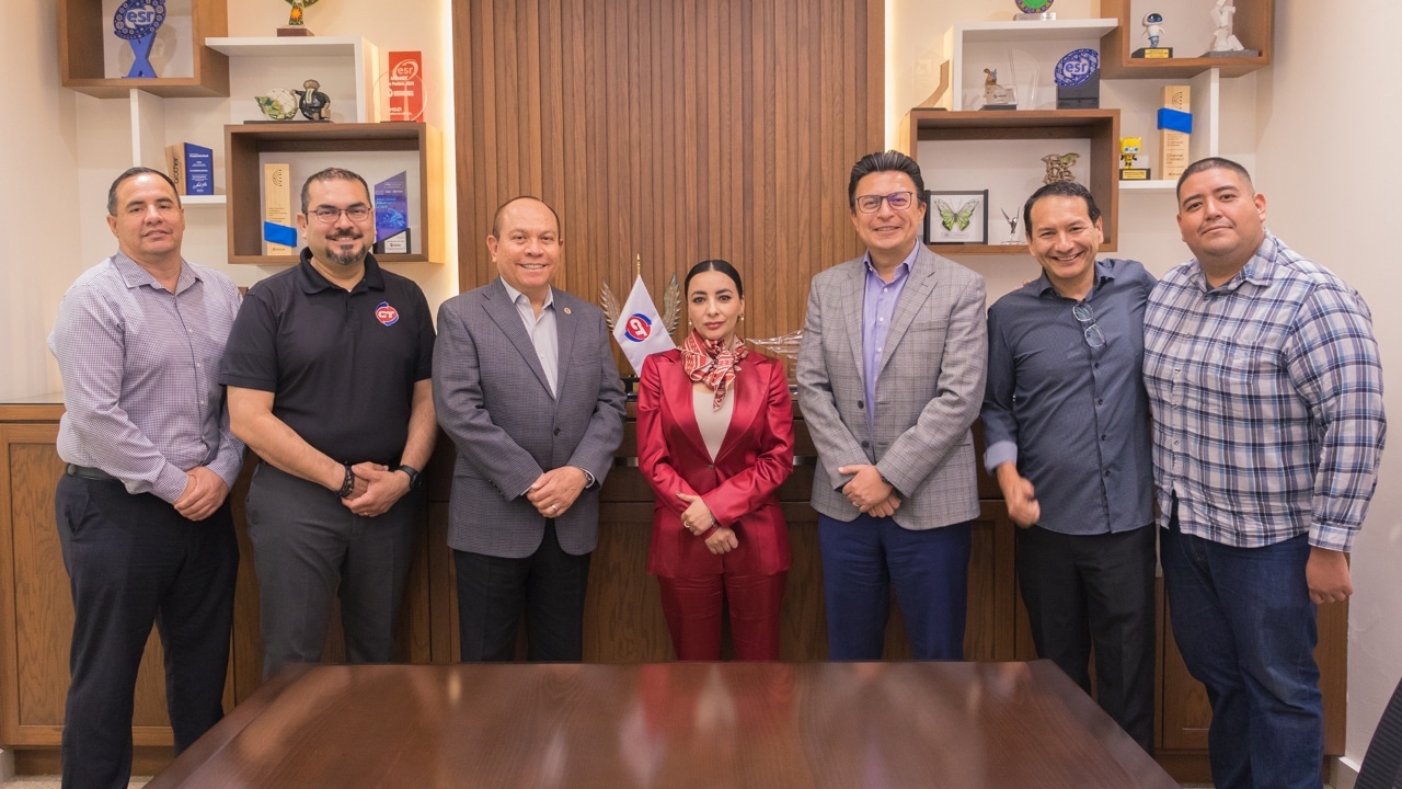 CT Internacional y Aruba