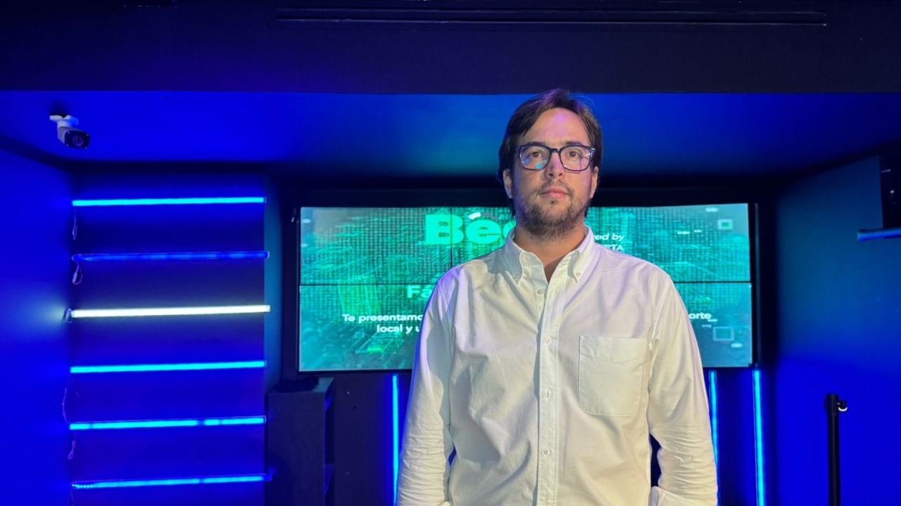 Moneta presentó Beel