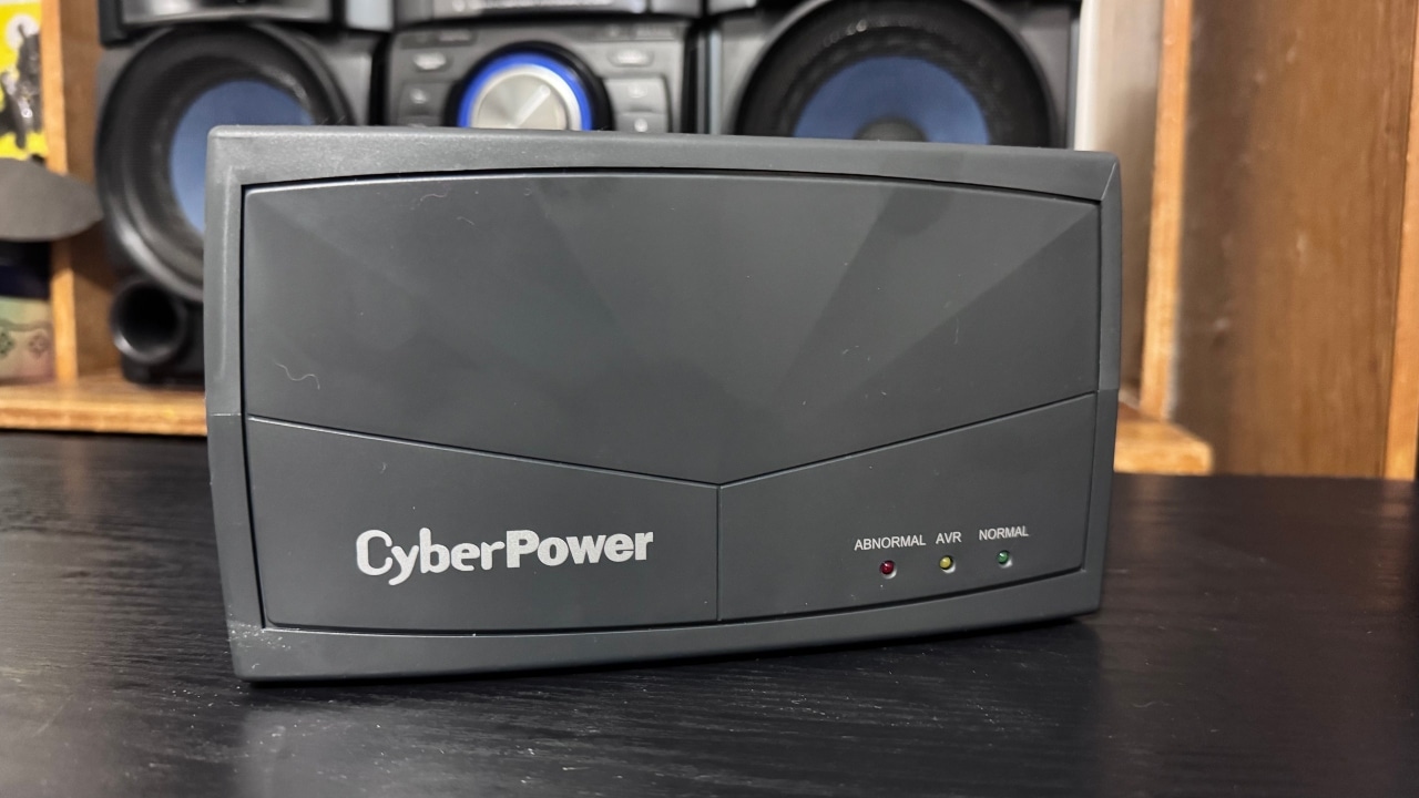 Regulador CyberPower LB2000VR