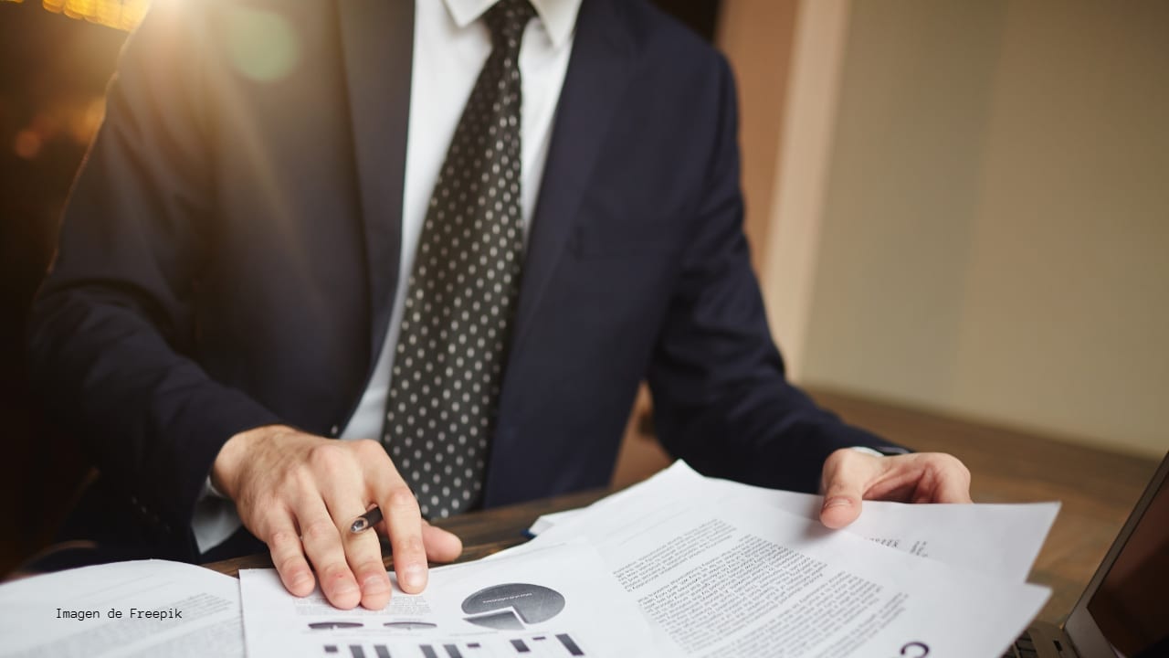 Procesos fiscales y logísticos