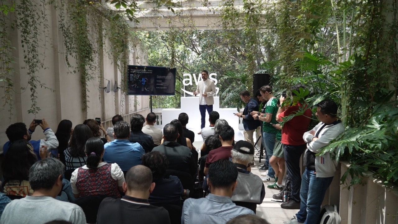 Agentes inteligentes de AWS