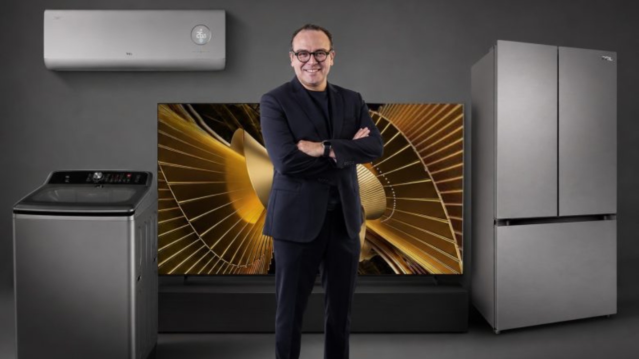 TCL México fortalece su liderazgo con Righel Guizar